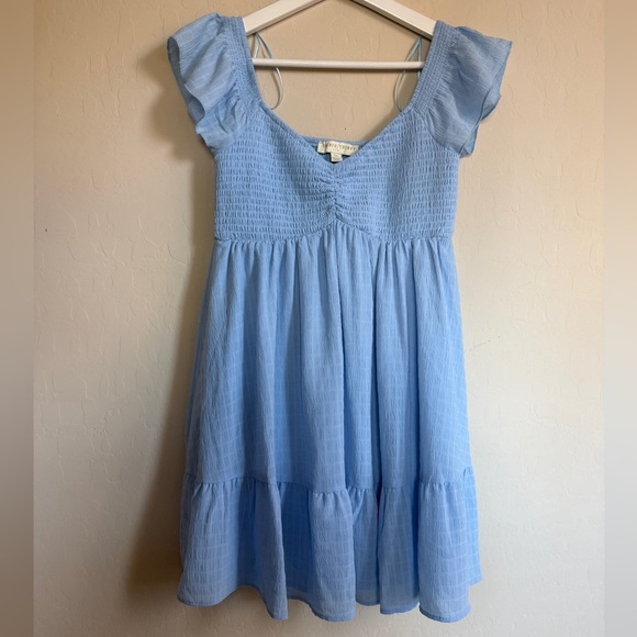 Thirty Thirty Dresses & Skirts - Thirty Thirty Tiered Peasant Babydoll Smock Charming Blue Dress Mini Medium